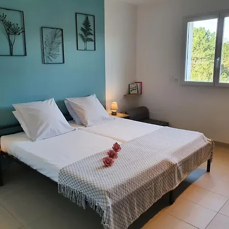 Appartement 2/4 Pers, Piscine, Proche Mer,