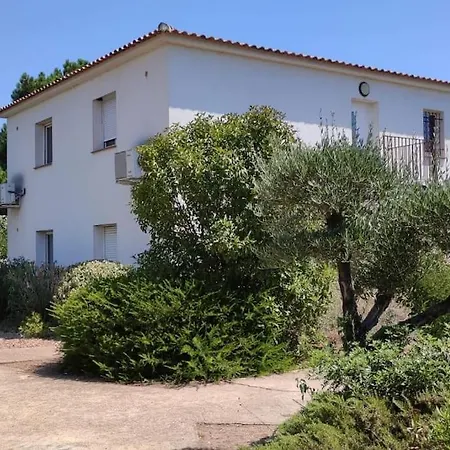2/4 Pers, Piscine, Proche Mer, *